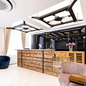 Dream Boutique 2*, Краков Польша